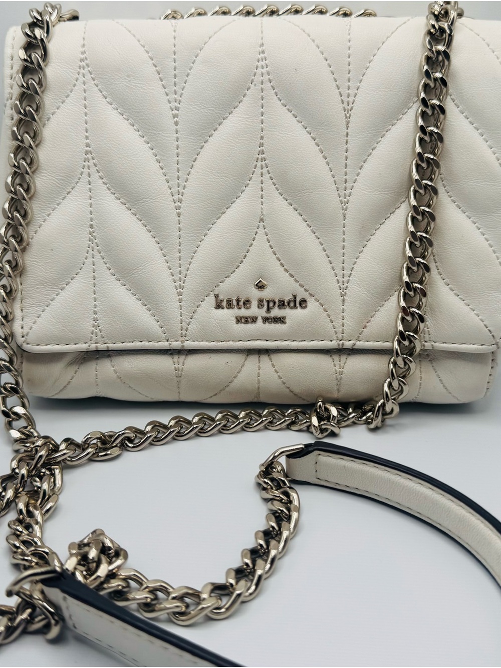 White Kate Spade Quilted Leather Chain Crossbody bag with Silver Hardware